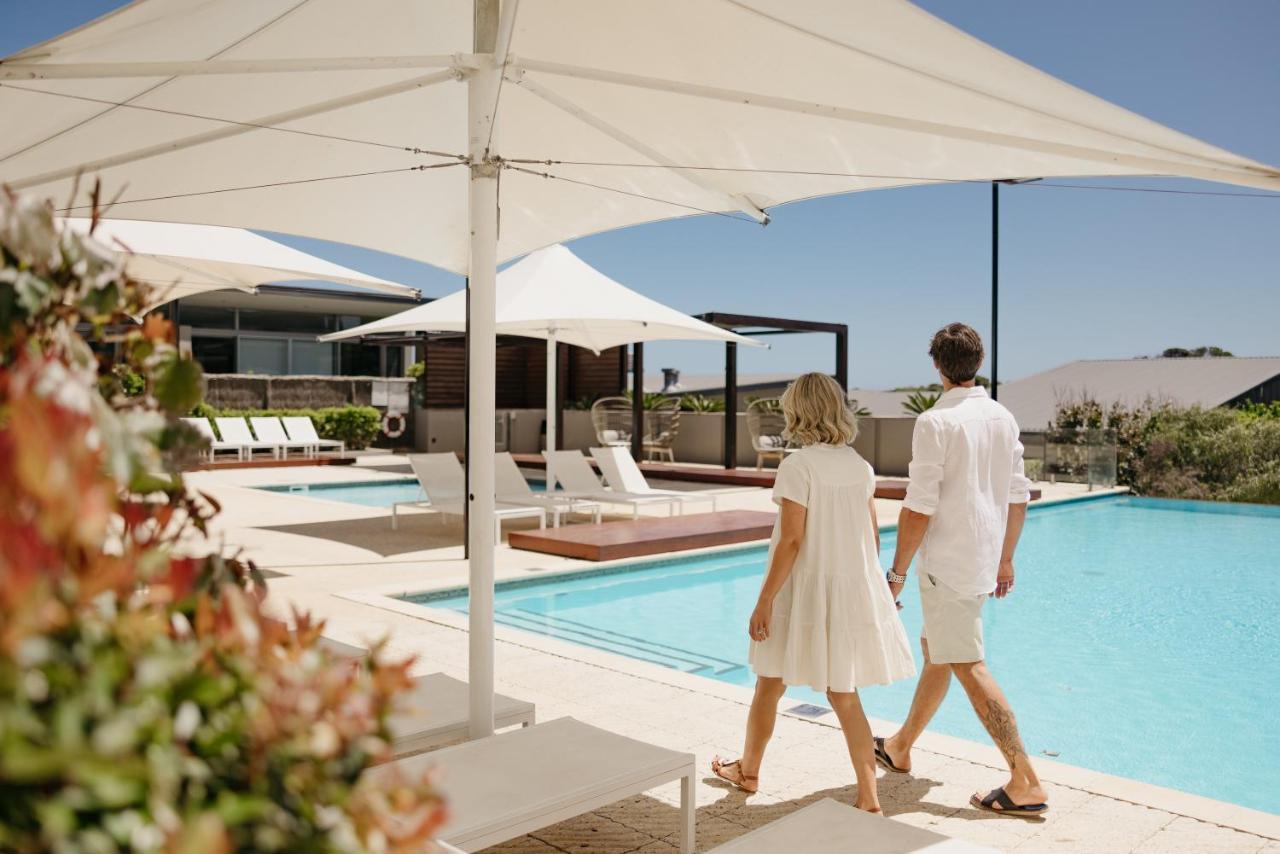 Smiths Beach Resort Yallingup Bagian luar foto The pool at the Cape Town Edition