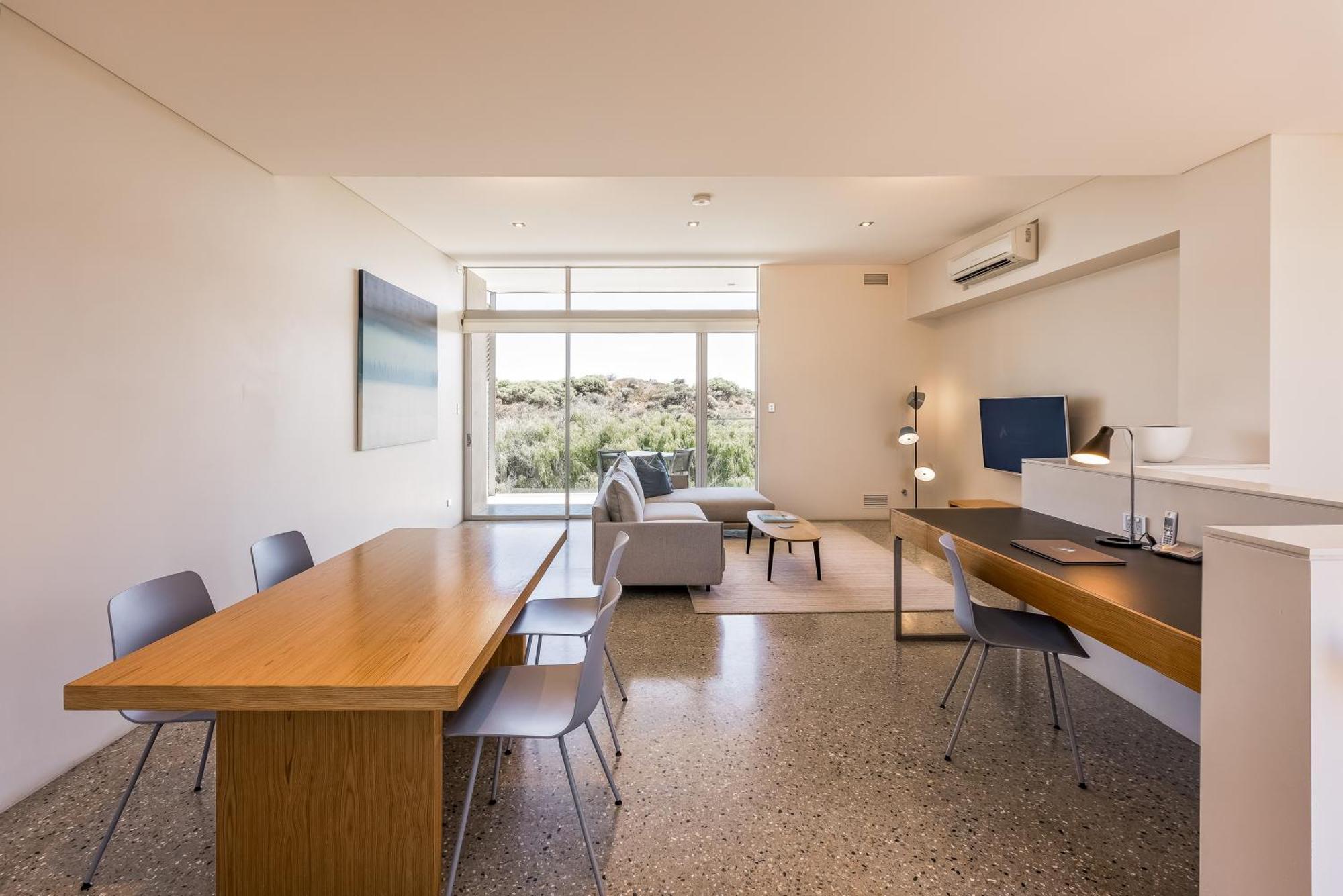 Smiths Beach Resort Yallingup Bagian luar foto A typical apartment at the University of Western Australia